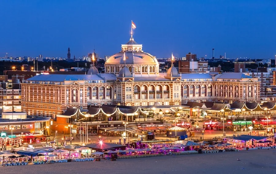 The Hague là thành phố được nhiều du khách gọi là “thành phố của những cung điện”